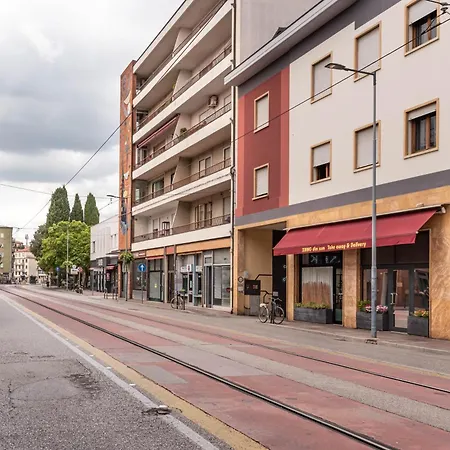 アパート Italstay - Aspetti Shining 12 - 2 Min Tram Stop パドヴァ